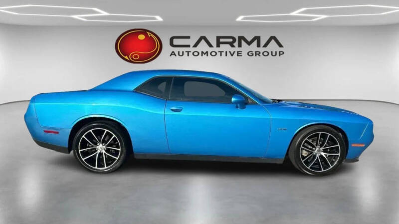 2015 Dodge Challenger R/T Shaker