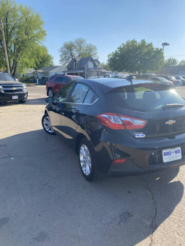 2019 Chevrolet Cruze LT
