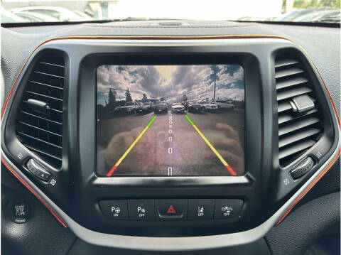 2015 Jeep Cherokee Trailhawk