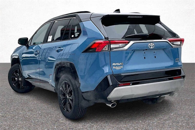 2025 Toyota RAV4 Hybrid XSE