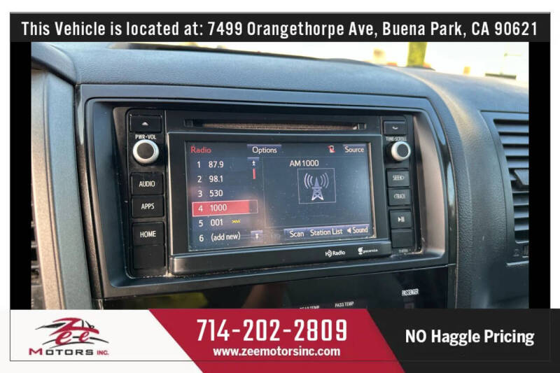 2016 Toyota Sequoia SR5