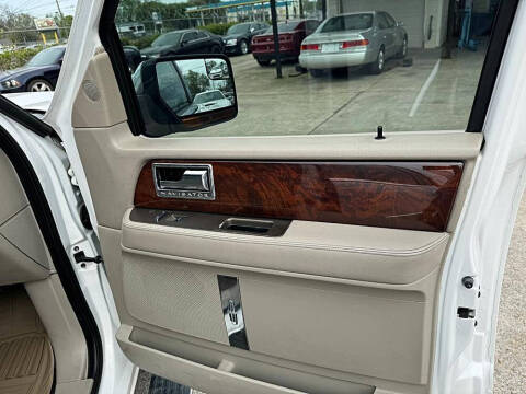 2012 Lincoln Navigator
