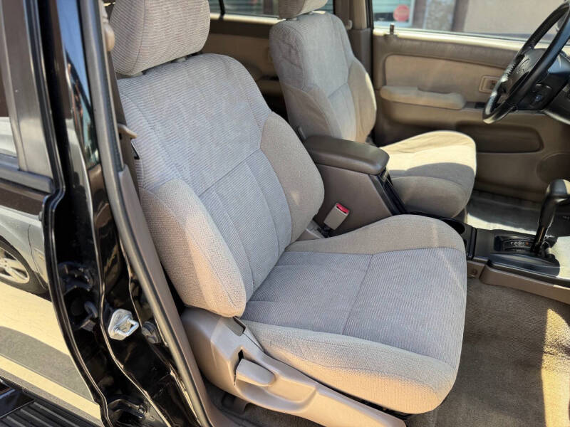 2000 Toyota 4Runner SR5