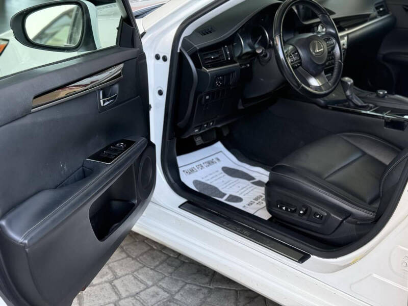 2017 Lexus ES 350