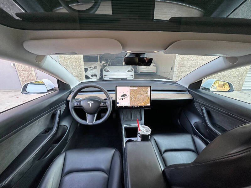 2021 Tesla Model 3 Base photo 16