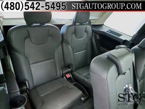 2023 Volvo XC90 Recharge T8 Plus Dark Theme