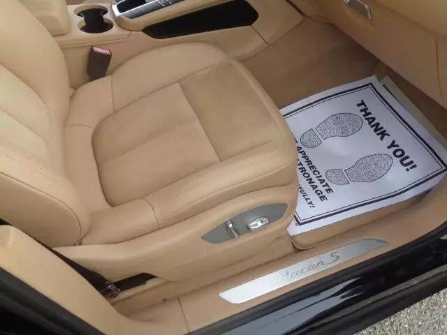 2015 Porsche Macan S