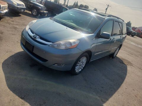 2007 Toyota Sienna XLE Limited 7-Passenger