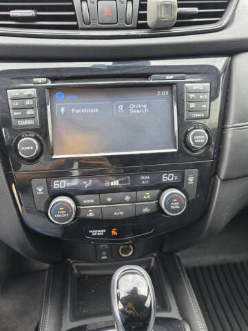 2017 Nissan Rogue SL