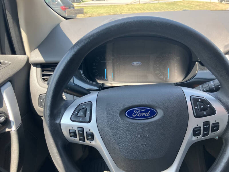 2014 Ford Edge SE