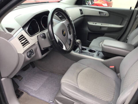 2011 Chevrolet Traverse LS