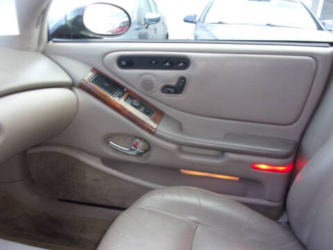 1995 Oldsmobile Aurora