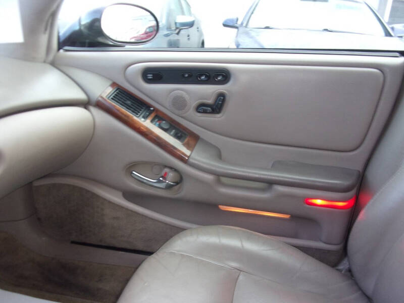 1995 Oldsmobile Aurora