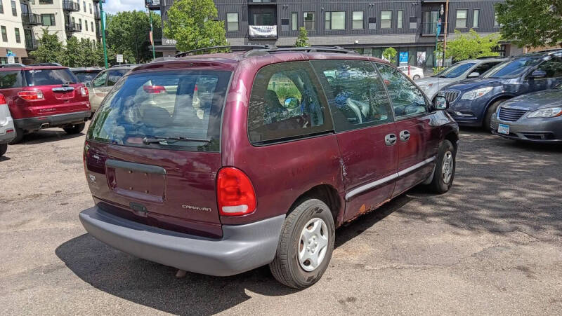 1999 Dodge Caravan