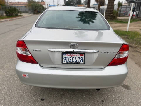 2004 Toyota Camry XLE
