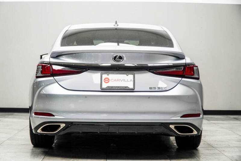 2024 Lexus ES 350 F SPORT Handling