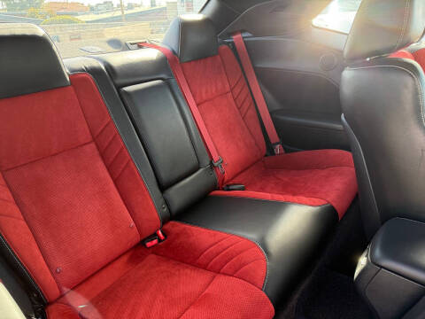 2016 Dodge Challenger SRT Hellcat