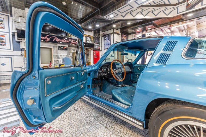 1965 Chevrolet Corvette