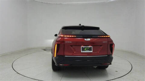 2025 Cadillac LYRIQ Luxury 3