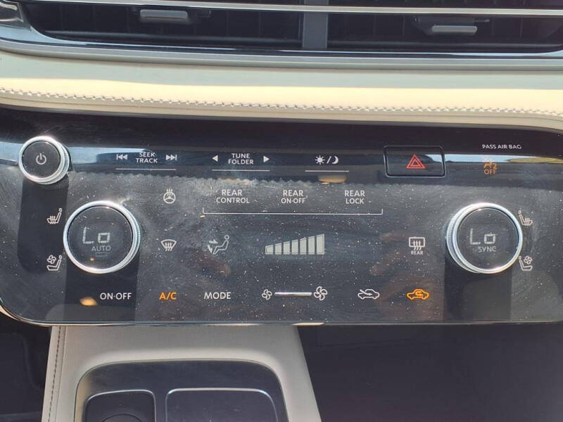 2022 Infiniti QX60 Luxe