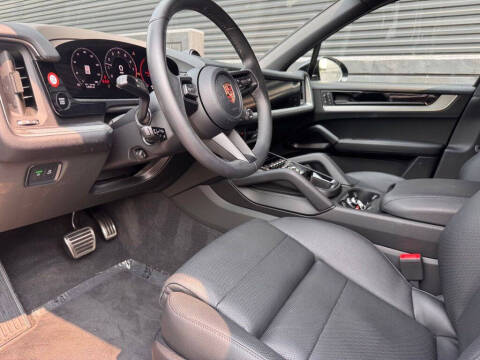 2026 Porsche Cayenne S E-Hybrid