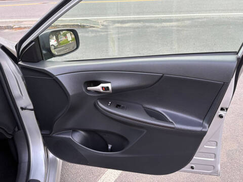 2009 Toyota Corolla S