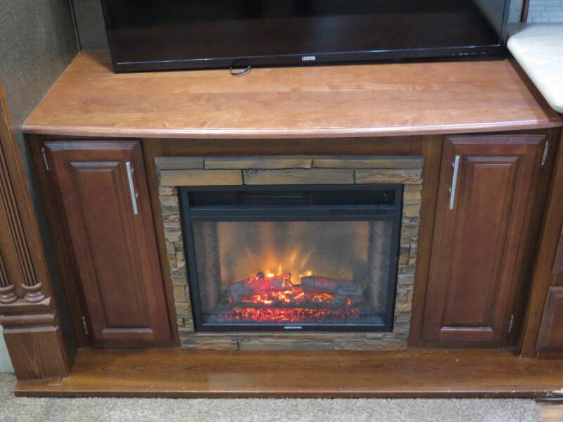 2015 Gulfstream Canyon Trail