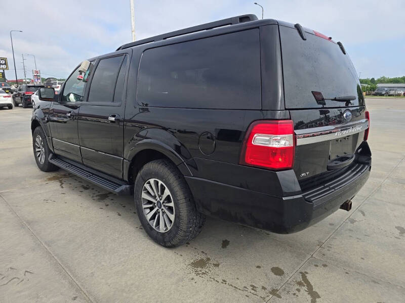 2017 Ford Expedition EL XLT