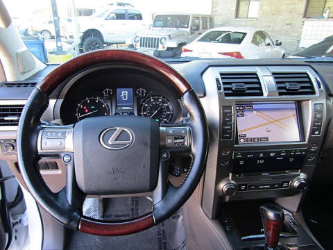 2017 Lexus GX 460