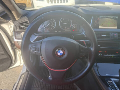 2016 BMW 5 Series 528i
