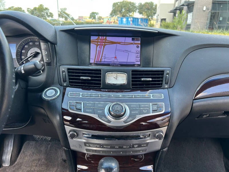 2013 Infiniti M37