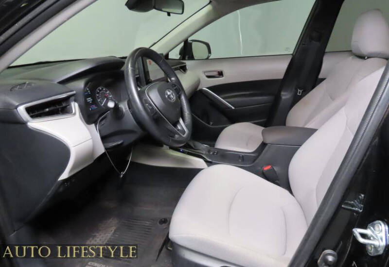 2023 Toyota Corolla Cross LE