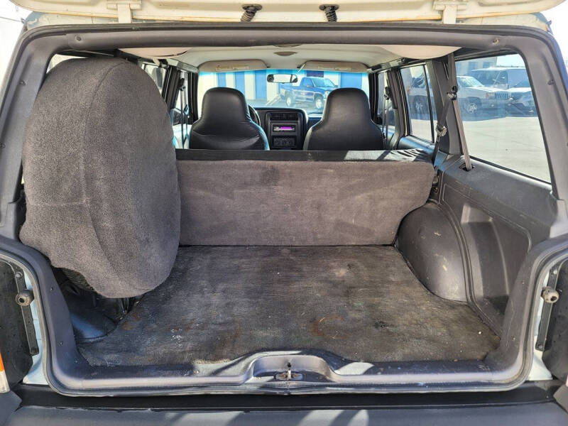 2001 Jeep Cherokee Sport