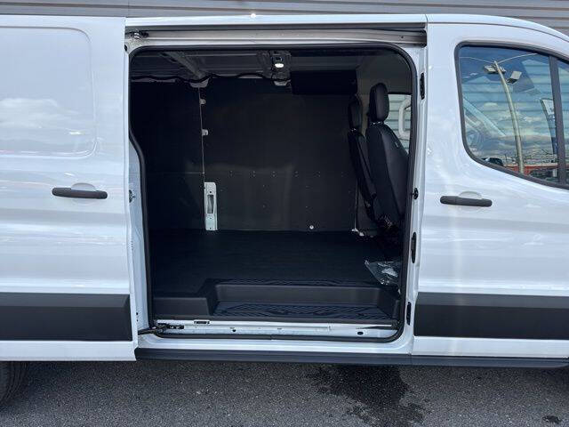2025 Ford Transit
