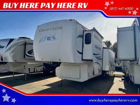 2009 Forest River Cedar Creek 36CKTS for sale at BUY HERE PAY HERE RV in Burleson TX