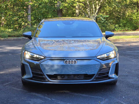 2023 Audi e-tron GT quattro Premium Plus