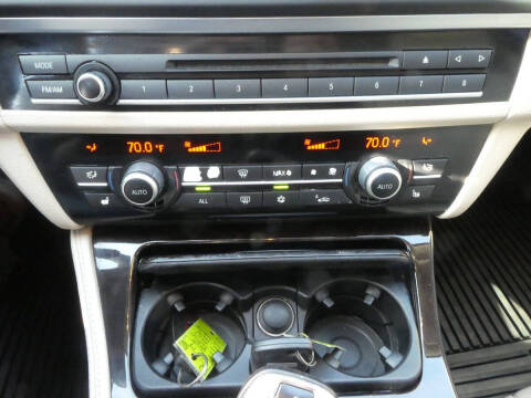 2012 BMW 5 Series 528i xDrive