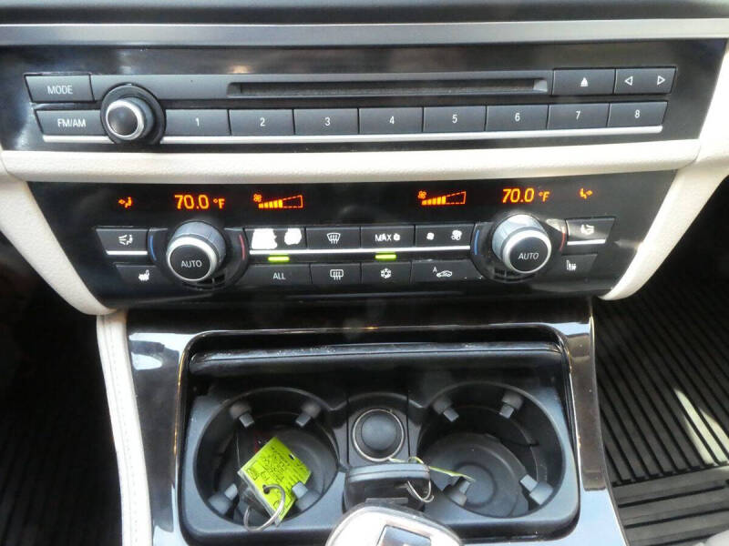 2012 BMW 5 Series 528i xDrive