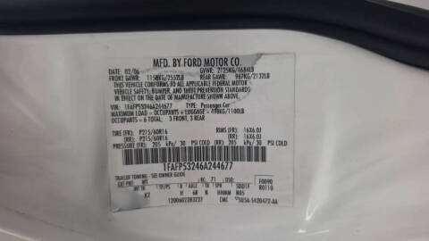 2006 Ford Taurus SE