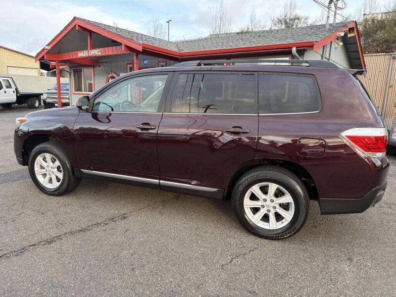 2013 Toyota Highlander Plus
