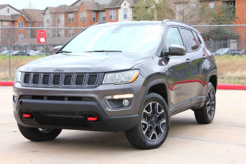 2019 Jeep Compass for sale at MBK AUTO GROUP , INC in Houston TX