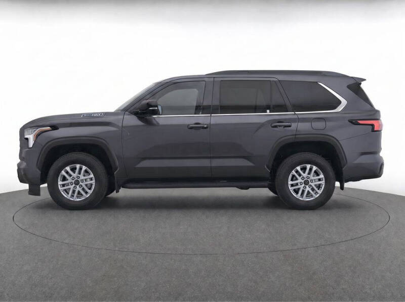 2025 Toyota Sequoia SR5