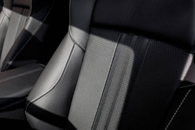 2026 Aston Martin DBX 707