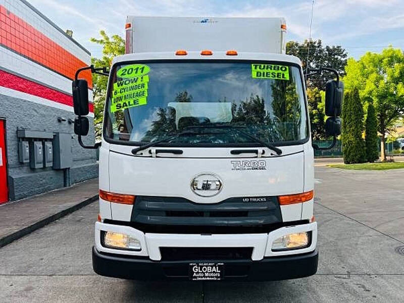 2011 UD Trucks UD2000