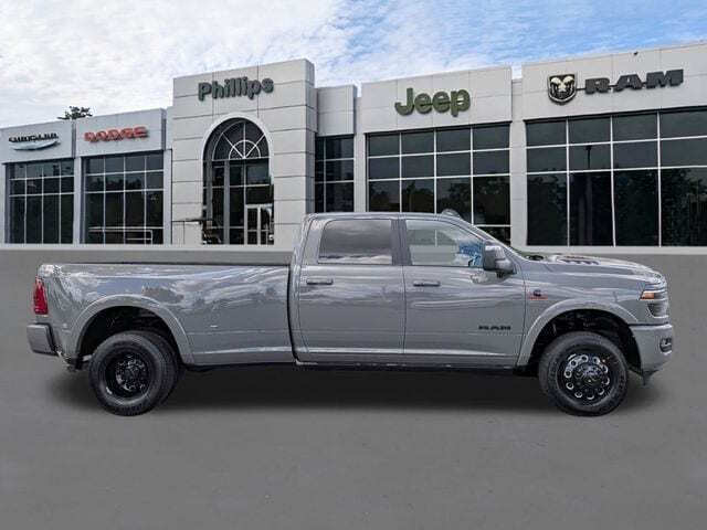 2026 RAM 3500 Limited