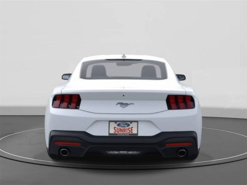 2025 Ford Mustang EcoBoost