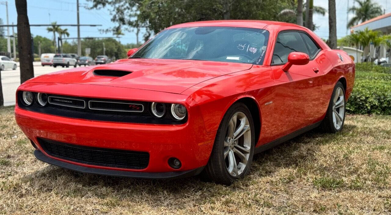 2022 Dodge Challenger for sale at Carisma Auto Dealer in Miramar, FL