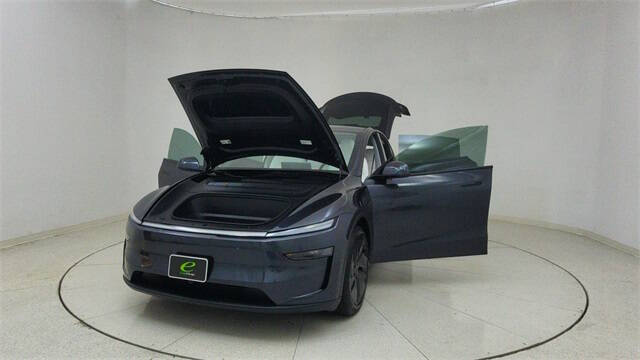 2026 Tesla Model Y Long Range