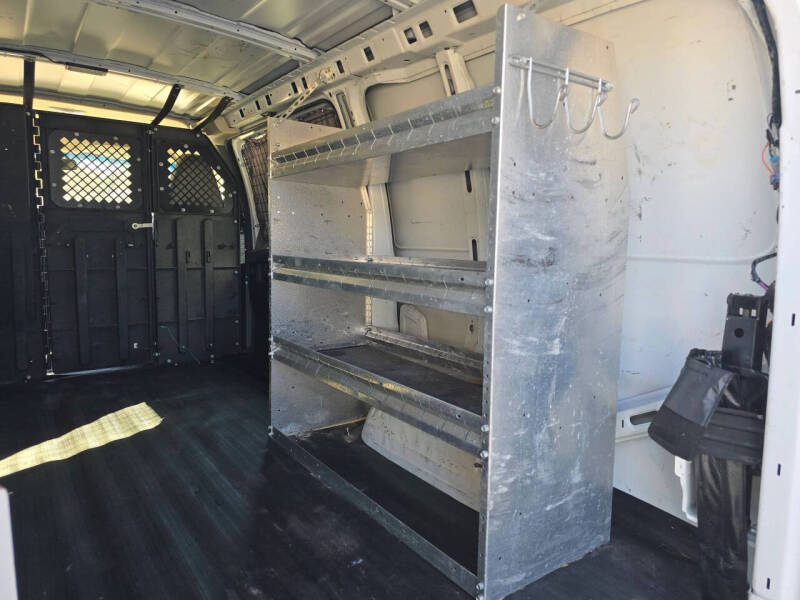 2019 Chevrolet Express 2500