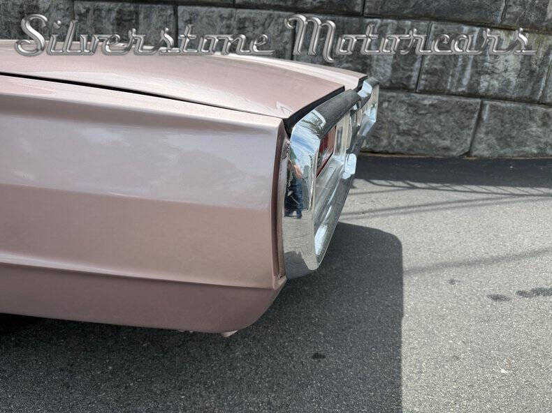 1964 Ford Thunderbird